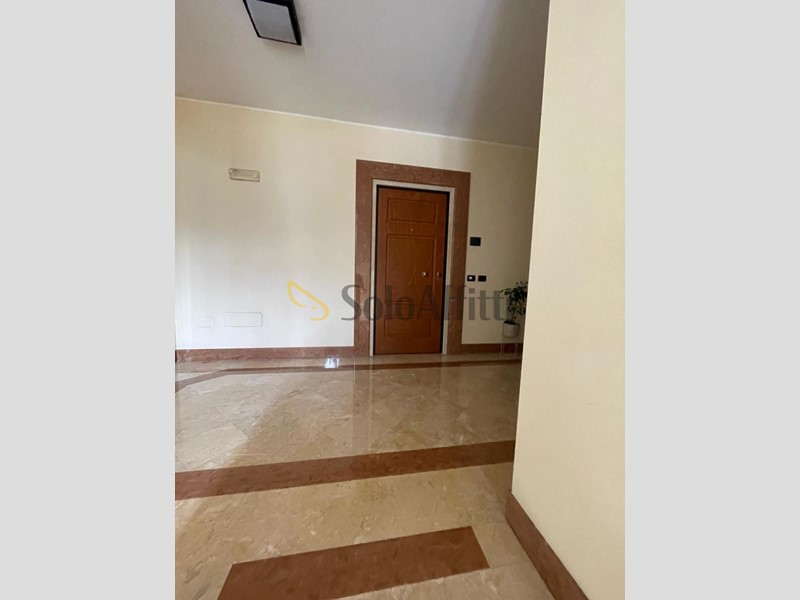 Appartamento in Affitto a Sora, 130 m², con Box