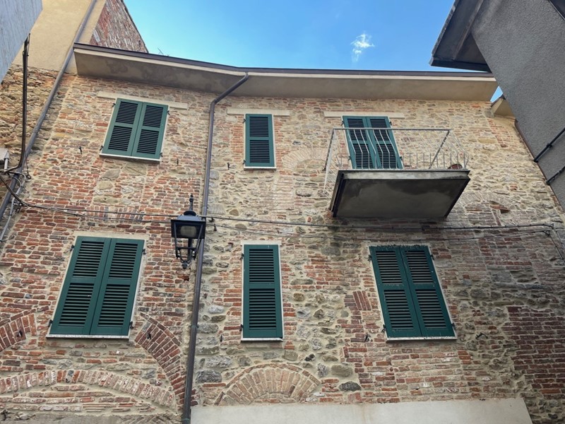 Quadrilocale in Vendita a Piegaro, 46'000€, 100 m², arredato