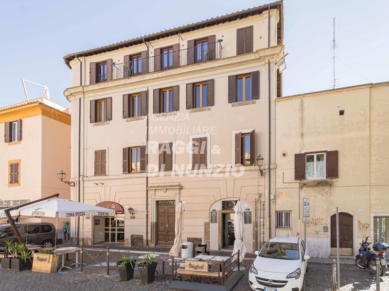 Appartamento in Vendita a Frascati, 399'000€, 100 m²