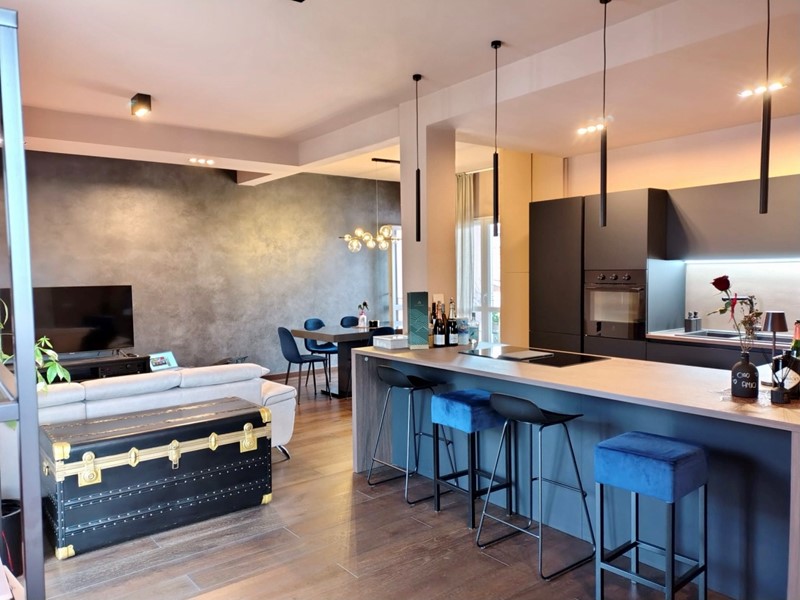 Appartamento in Vendita a Rovigo, 259'000&euro;, 165 m², con Box