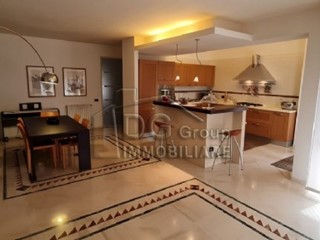 Appartamento in Vendita a Alcamo, 239'000&euro;, 220 m²