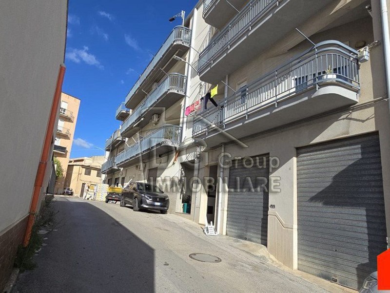 Quadrilocale in Vendita a Alcamo, 150'000&euro;, 120 m²