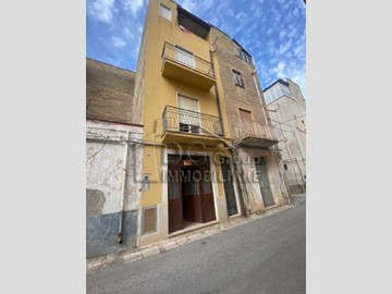 Casa Indipendente in Vendita a Alcamo, 57'000€, 160 m²