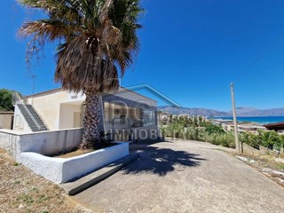 Casa Indipendente in Vendita a Alcamo, 200'000€, 120 m²