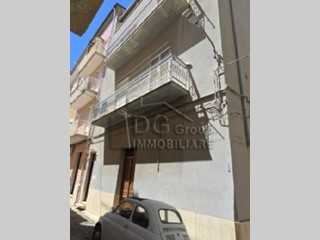 Casa Indipendente in Vendita a Alcamo, 130'000€, 330 m²