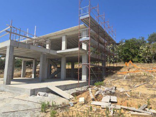 Quadrilocale in Vendita a Alcamo, 200'000&euro;, 140 m²