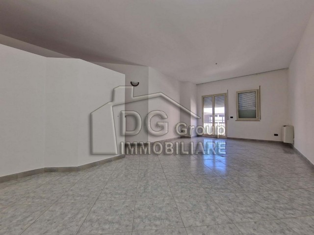 Appartamento in Vendita a Alcamo, 135'000&euro;, 175 m²