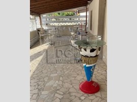 Negozio in Vendita a Alcamo, 165'000€, 190 m²