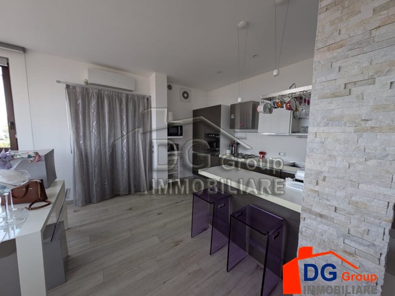 Villa in Vendita a Alcamo, 390'000€, 150 m²