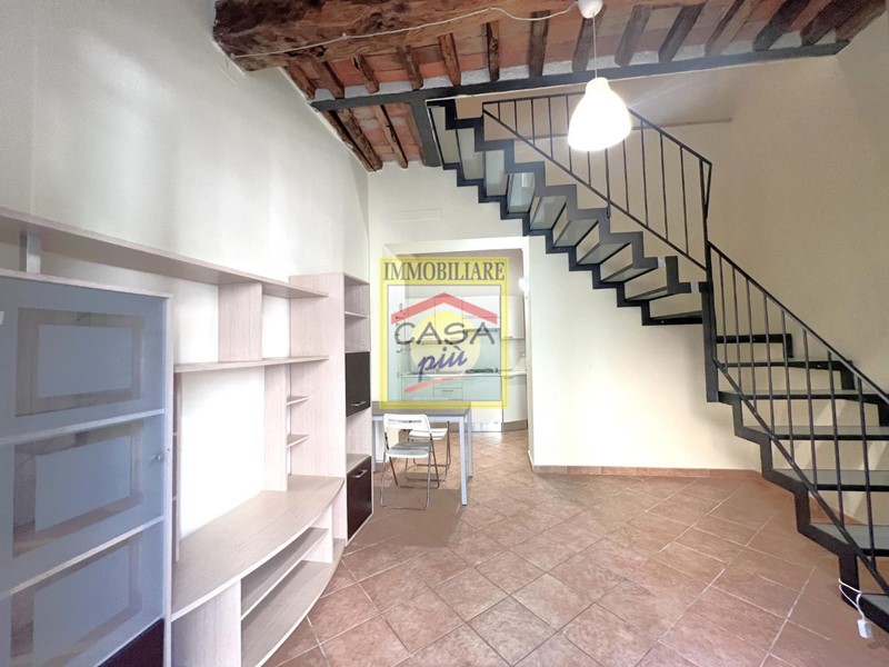 Quadrilocale in Vendita a Calcinaia, 109'000€, 65 m², arredato
