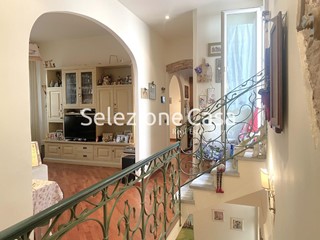 Appartamento in Vendita a Cascina, 245'000€, 139 m²
