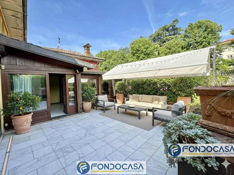 Attico in Vendita a Coccaglio, 365'000€, 245 m²