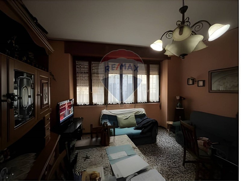 Trilocale in Vendita a Gardone Val Trompia, 45'750€, 72 m²