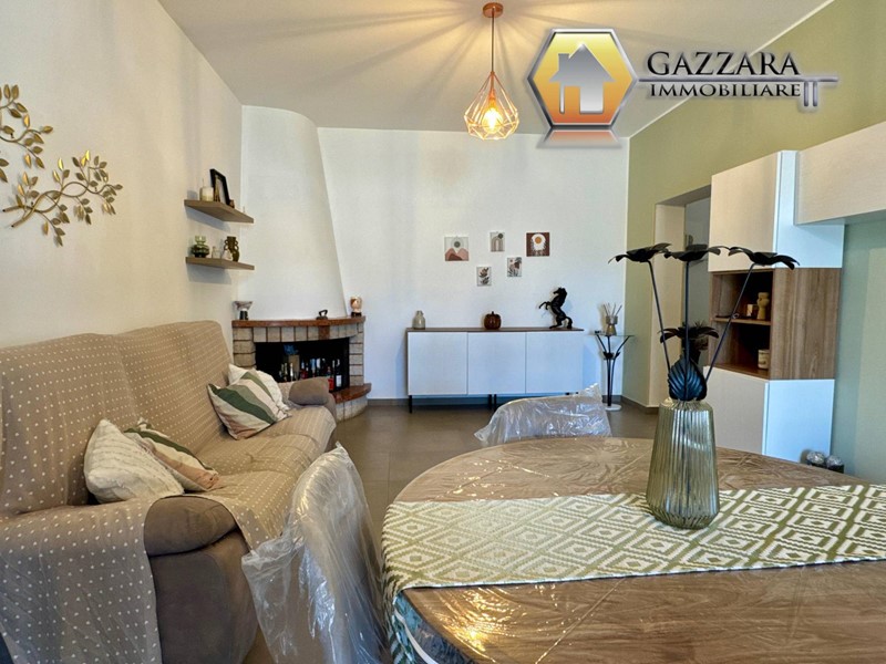 Villa in Vendita a Siracusa, 420'000&euro;, 230 m²