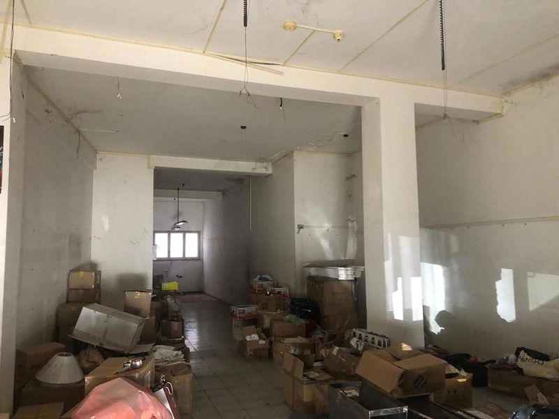 Negozio in Vendita a Terni, 69'000€, 100 m²