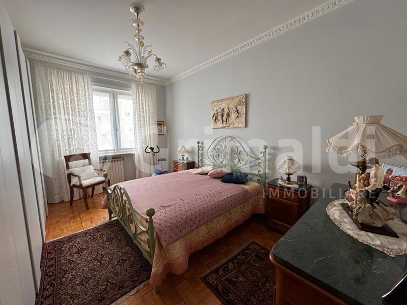 Trilocale in Vendita a Beinasco, 145'000€, 80 m²