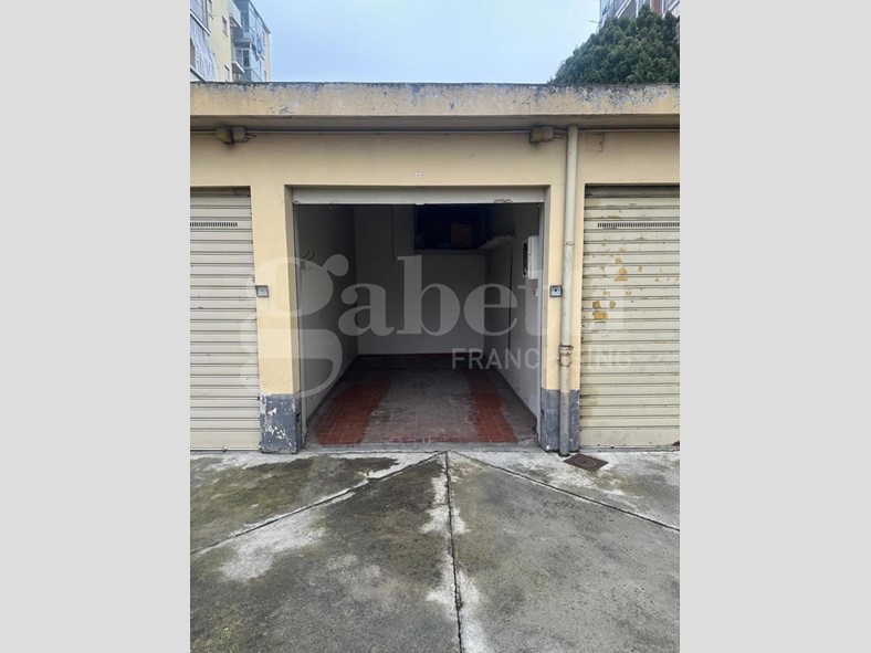 Box in Affitto a Torino, 13 m²