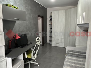 Quadrilocale in Vendita a Napoli, 249'000€, 140 m²