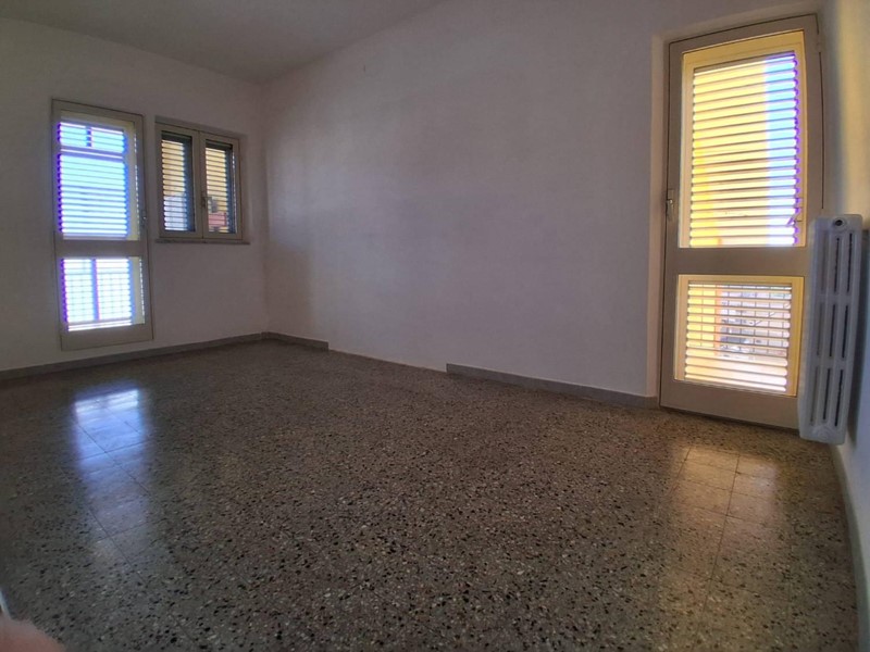 Appartamento in Vendita a Iglesias, 120'000€, 133 m²