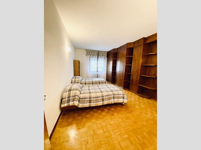 Stanza in Affitto a Venezia, 450€, 130 m², arredato