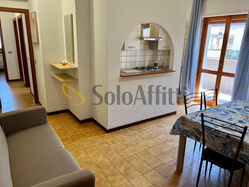 Trilocale in Affitto a Tortoreto, 550€, 79 m²