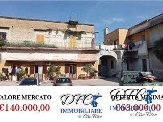 Appartamento in Vendita a Afragola, 63'000€, 121 m²