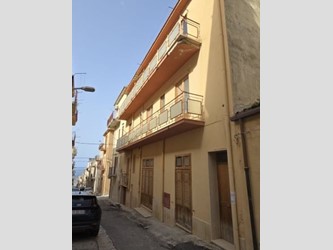 Casa Indipendente in Vendita a Castellammare del Golfo, 236 m²