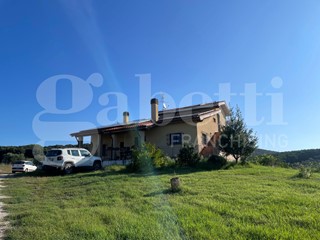 Casa Indipendente in Vendita a Follonica, 850'000€, 163 m²