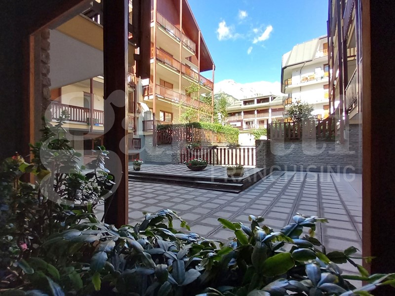 Trilocale in Vendita a Bardonecchia, 278'000€, 80 m², arredato