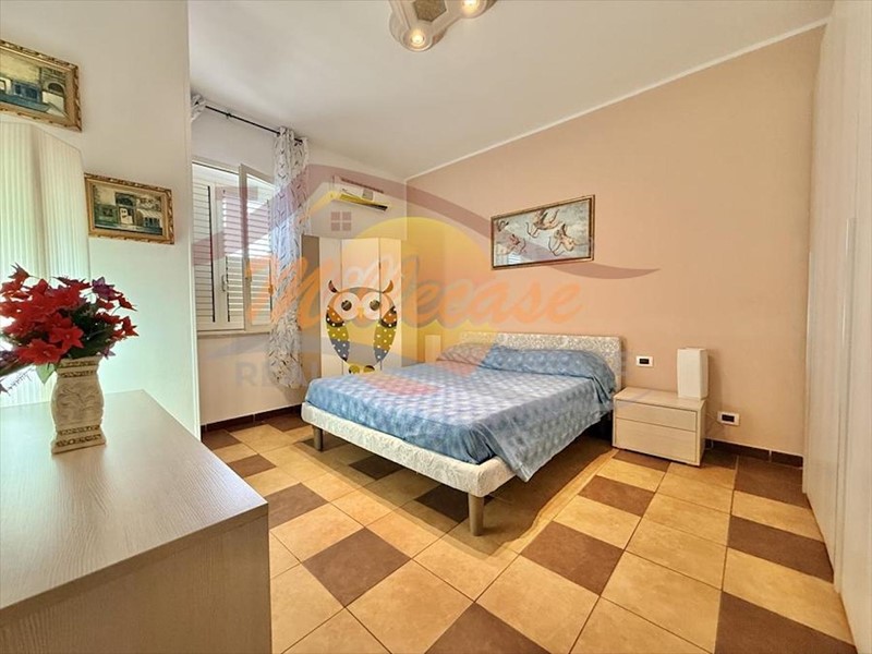 Quadrilocale in Vendita a Siracusa, zona Panagia, 90'000€, 95 m²