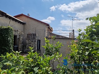 Casale in Vendita a Ranzo, 55'000€, 104 m²