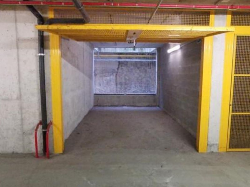 Box in Vendita a Milano, 33'600€, 34 m²