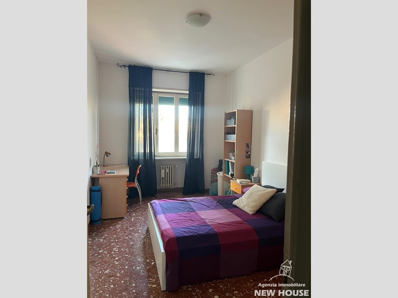 Monolocale in Affitto a Pisa, 315€, 90 m², arredato
