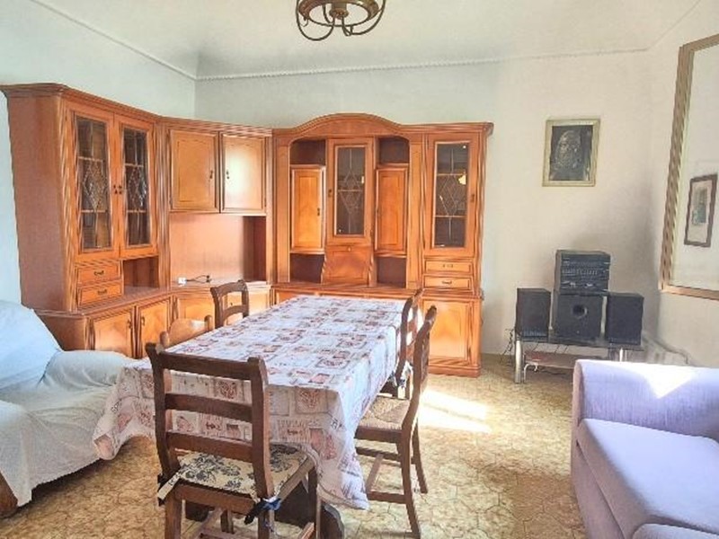 Appartamento in Affitto a Cascina, zona San Frediano a Settimo, 800€, 125 m², arredato