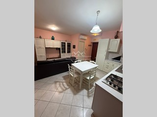 Casa Semi Indipendente in Vendita a Massa, 185'000&euro;, 84 m²