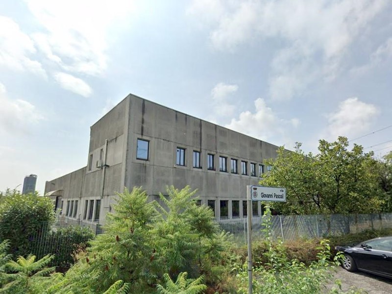Capannone in Vendita a Giussano, 1'577'000€, 8946 m²