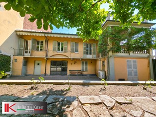 Villa in Vendita a Settimo Torinese, 290'000€, 313 m²
