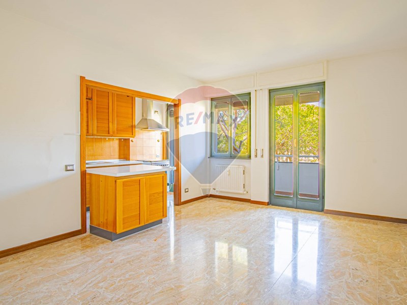 Trilocale in Vendita a Sestri Levante, 195'000€, 83 m²