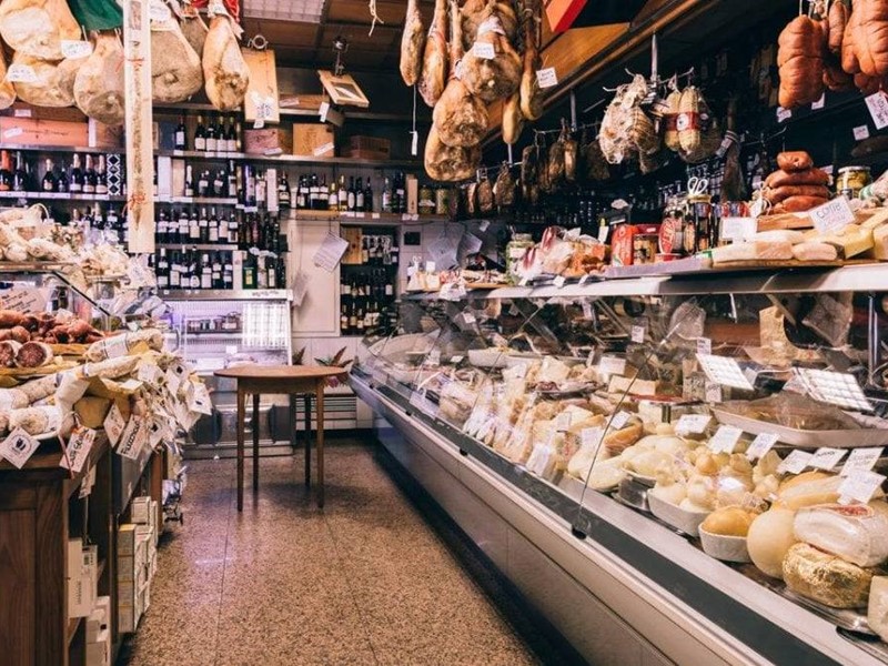 Attività commerciale in Vendita a Azzano Decimo, 80'000€, 84 m²