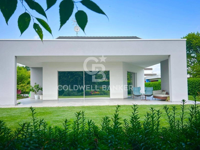 Villa in Vendita a Massanzago, 650'000€, 197 m²