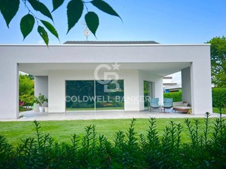 Villa in Vendita a Massanzago, 650'000€, 197 m²