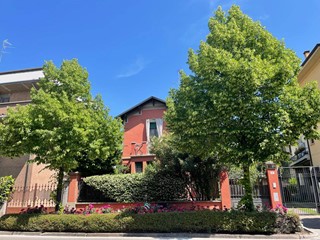 Casa Indipendente in Affitto a Mantova, 120 m²