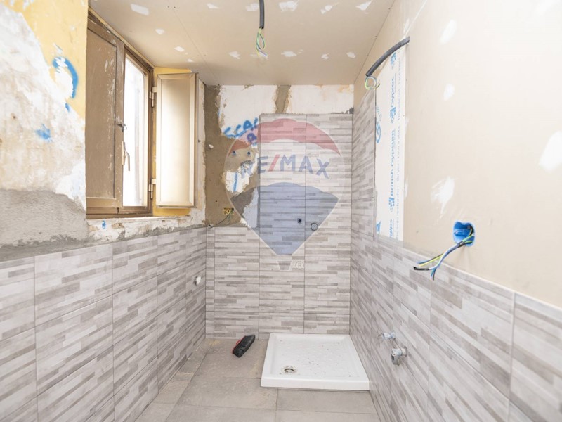 Trilocale in Vendita a Caltagirone, 14'000€, 80 m²
