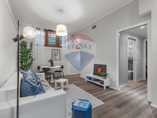 Bilocale in Vendita a Milano, 320'000€, 83 m²