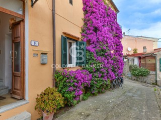 Quadrilocale in Vendita a Campo nell'Elba, 220'000€, 95 m²