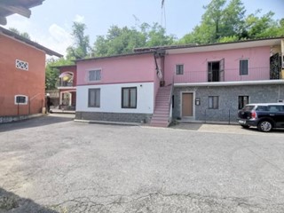 Appartamento in Vendita a Beinette, 49'000€, 120 m²