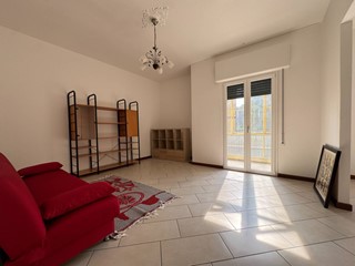 Quadrilocale in Affitto a Ferrara, 750€, 115 m²