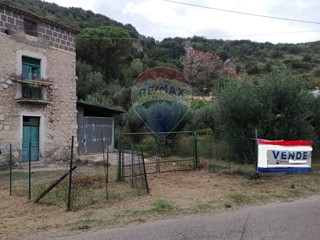 Casa Indipendente in Vendita a Castelforte, 69'000&euro;, 120 m²