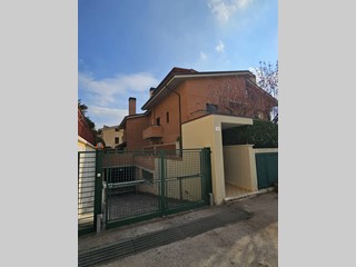 Trilocale in Vendita a Teramo, 187'000&euro;, 90 m²
