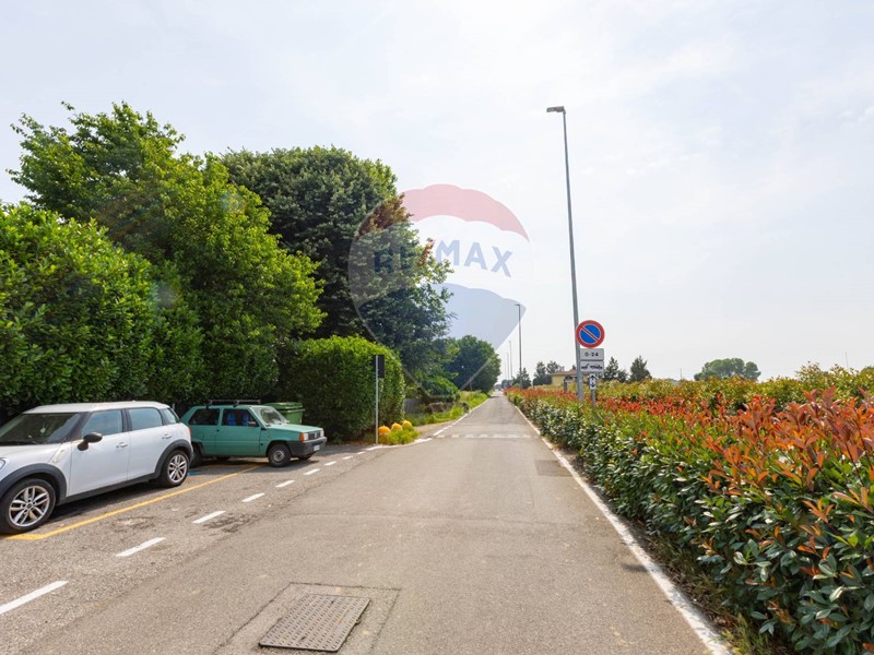 Bilocale in Vendita a Torre d'Arese, 44'000€, 45 m²